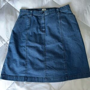 L.L. Bean Womens Size 14 Classic Fit Blue Denim Jean Straight Skirt EUC